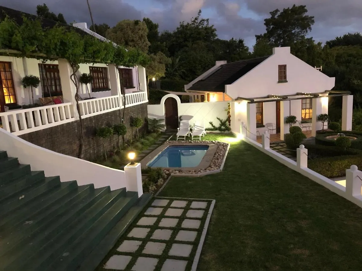 Somerset Grace Cottage Somerset West Apartment